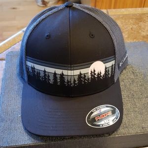 Columbia Flex Fit hat